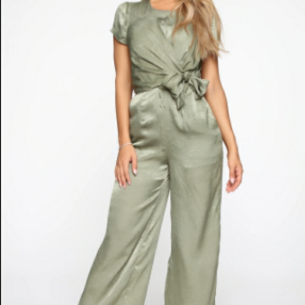 NWT sage front tie silky wide leg jumpsuit SZ XS